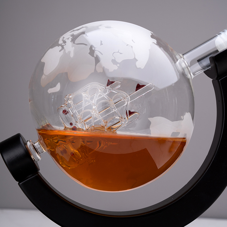 공장 판매 맞춤형 850ML 고품질 구형 유리 위스키  - Decanter Globe Set 리뷰 및 가격