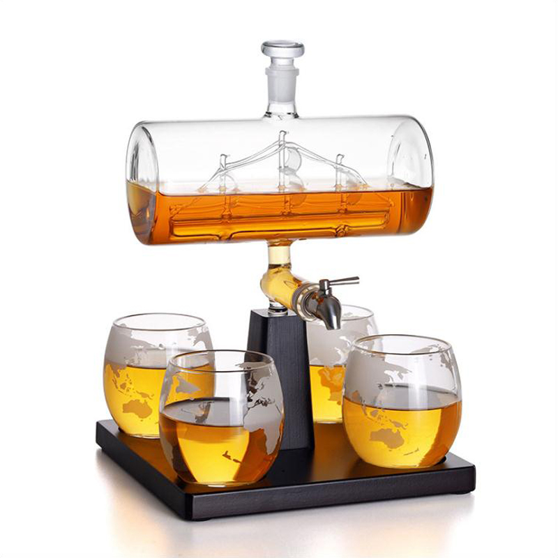 앤틱한 모양의 위스키 디캔터와 와인 배 디캔터 세트 ( - Decanter Globe Set 리뷰 및 가격